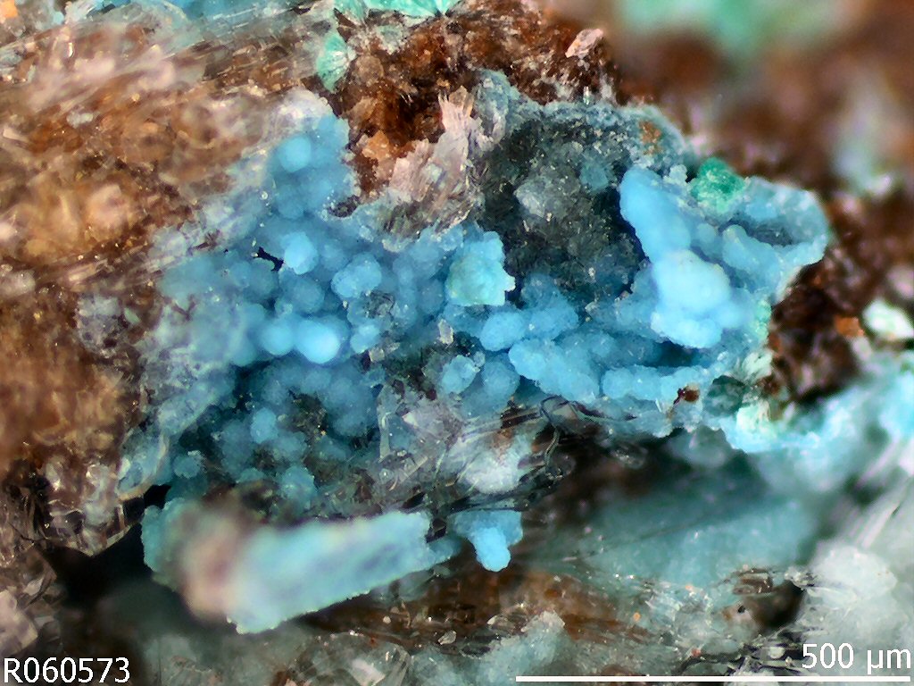 Large Nickelalumite Image