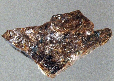 Large Nioboaeschynite-(Ce) Image